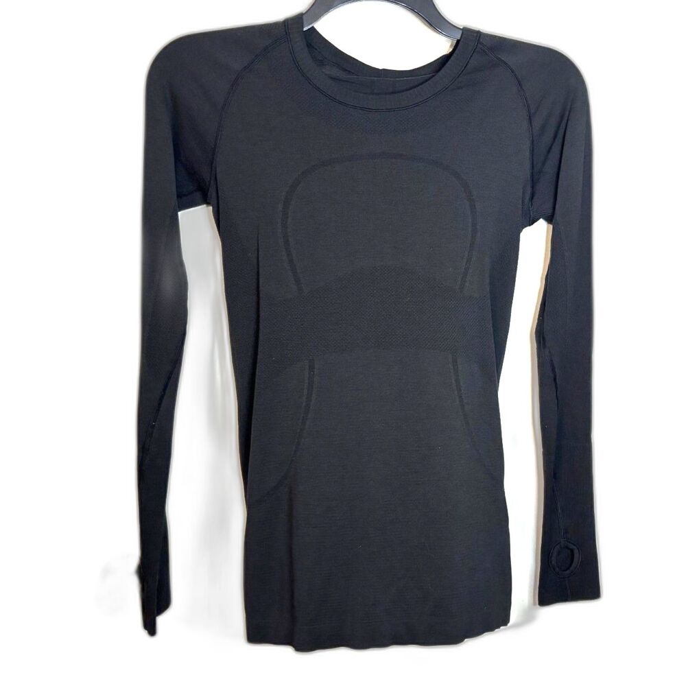 lululemon Swiftly Tech Long Sleeve Shirt Black Women’s 6/8 Thumbholes Seamless